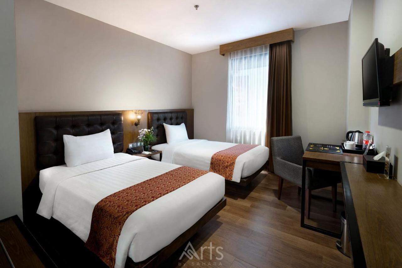 Grand Kangen Hotel Urip Sumoharjo Yogyakarta Exterior foto