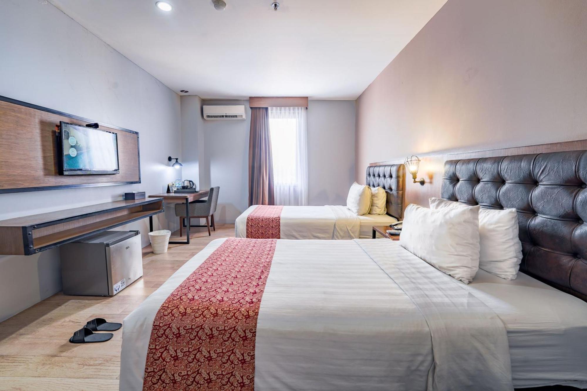 Grand Kangen Hotel Urip Sumoharjo Yogyakarta Exterior foto