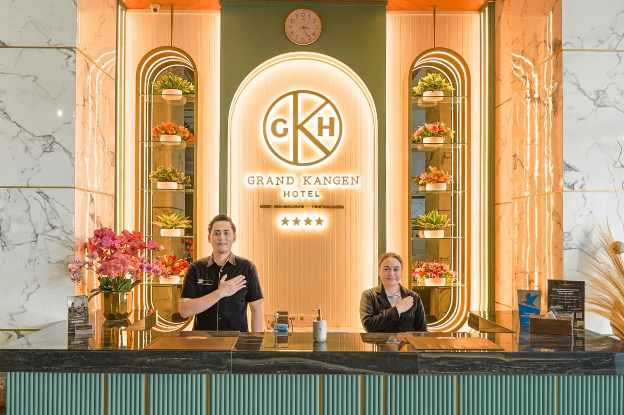 Grand Kangen Hotel Urip Sumoharjo Yogyakarta Exterior foto