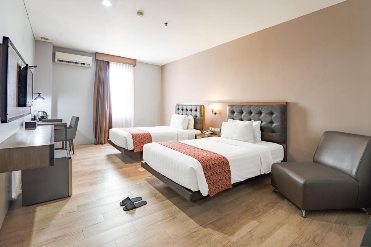 Grand Kangen Hotel Urip Sumoharjo Yogyakarta Exterior foto
